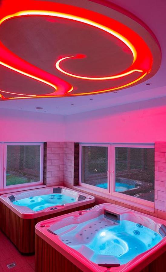 Sappusztai Vendeghaz Hotel Damak Ngoại thất bức ảnh