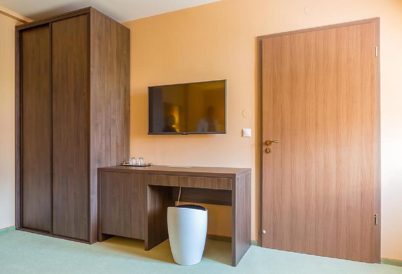Sappusztai Vendeghaz Hotel Damak Ngoại thất bức ảnh