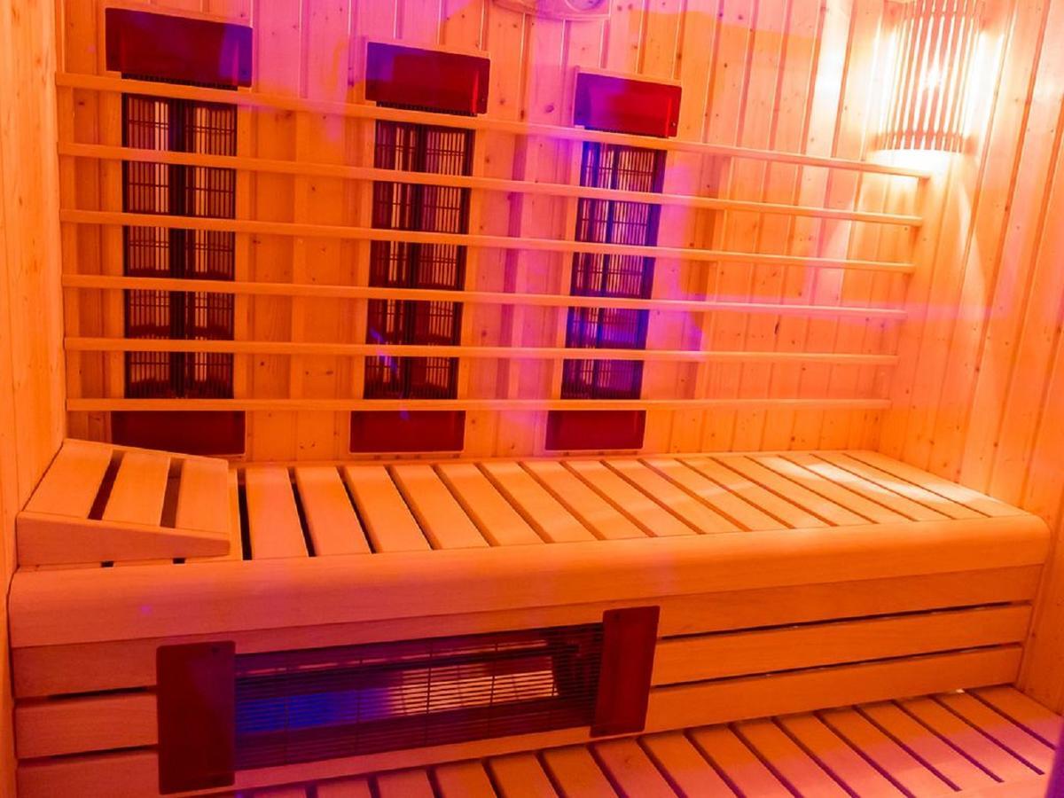 Sappusztai Vendeghaz Hotel Damak Ngoại thất bức ảnh